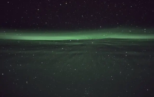 '오로라 길을 따라(Speeding on the Aurora Lane)'