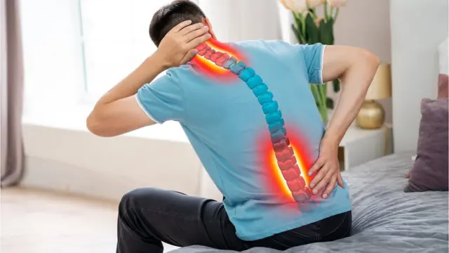 स्पाँडिलायसिस आणि स्पाँडिलायटिस मध्ये काय फरक आहे?