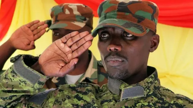 Sultani Makenga ukekwaho kuba agikuriye abarwanyi ba M23 yongeye kuvugwaho n'ingabo za DR Congo (ifoto yo mu kwa gatatu 2013)
