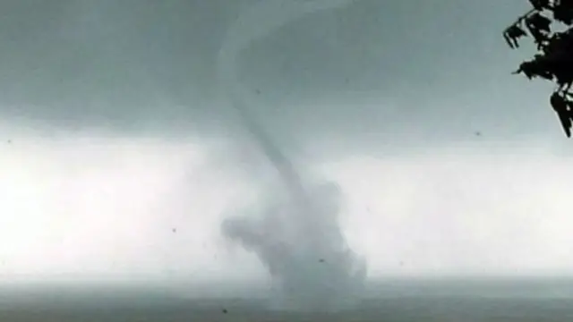 Topan Mangkhut melanda Filipina.