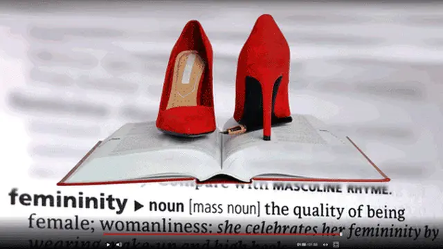 گیف چادر و کفش پاشنه بلند - اثر کورش والانژاد