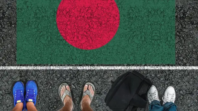 இந்தியாவிலிருந்து வங்கதேசத்துக்குள் நுழையும் மக்கள் - பிபிசி கள ஆய்வு