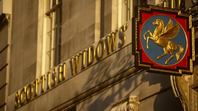 Штаб-квартира фонда "Шотландские вдовы" на Ломбар-стрит в Лондоне