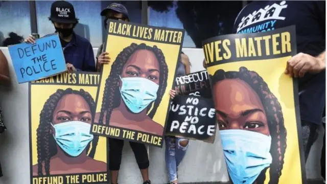 ABD'de Black Lives Matter (Siyahların Hayatı Değerlidir) gösterilerinden biri
