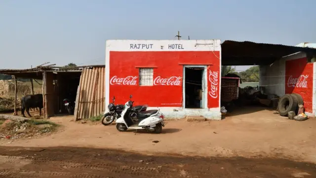 নতুন করে ভারতে ফিরে আসার পর কোক এখন ভারতের প্রত্যন্ত অঞ্চলেও জনপ্রিয়