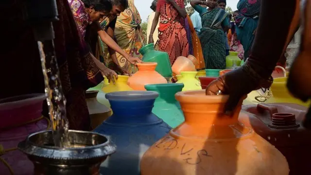 చెన్నైలో నీటి కష్టాలు