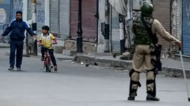 படையினர்