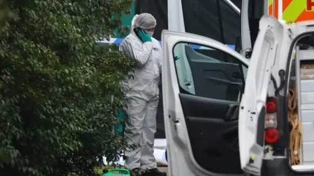 ਬਰਤਾਨੀਆ ਦੀ ਨੈਸ਼ਨਲ ਕਰਾਈਮ ਏਜੰਸੀ ਦੇ ਅਫ਼ਸਰ ਜਾਂਚ ਵਿੱਚ ਪੁਲਿਸ ਦੀ ਮਦਦ ਕਰ ਰਹੇ ਹਨ