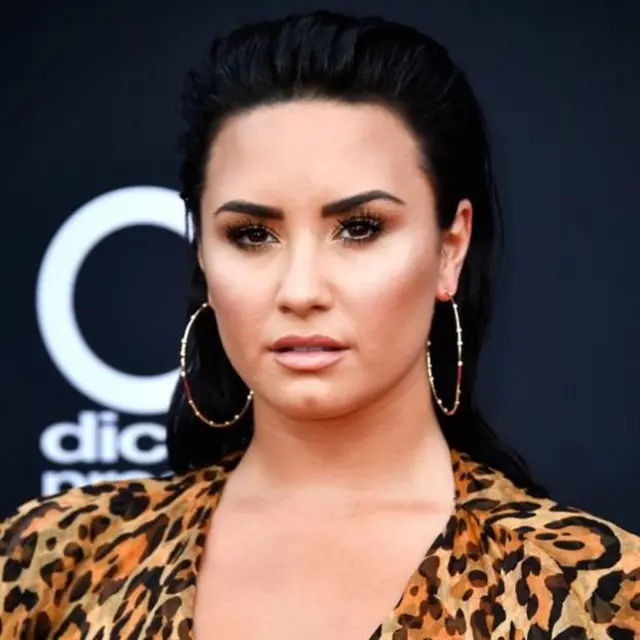 Демі Ловато