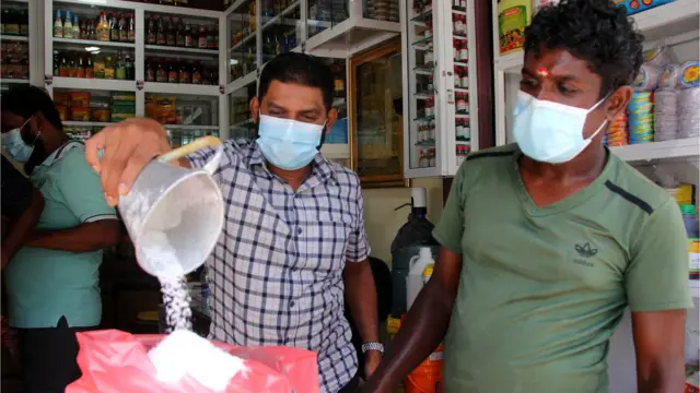 අත්‍යවශ්‍ය ආහාර ද්‍රව්‍යවල මිල පාලනය