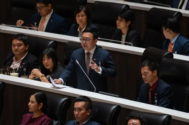 ชัยธวัช