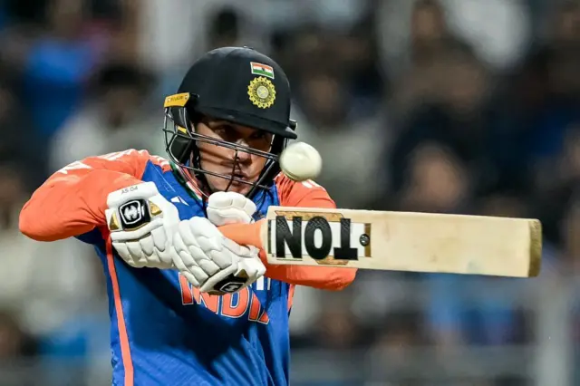 अभिषेक शर्मा