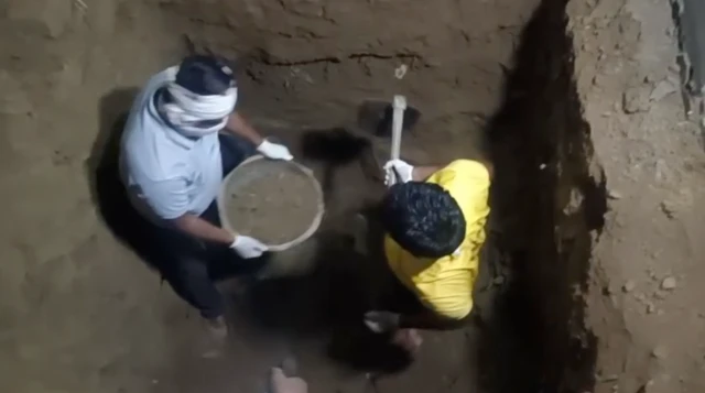 புர்கா அணியாததால் மனைவி கொலை, உத்தரபிரதசம், இந்தியா, முஸ்லிம்