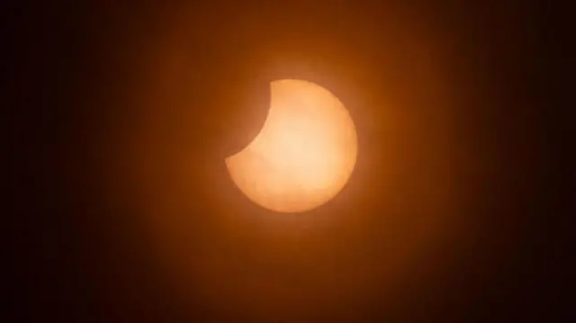 సంపూర్ణ సూర్యగ్రహణం 