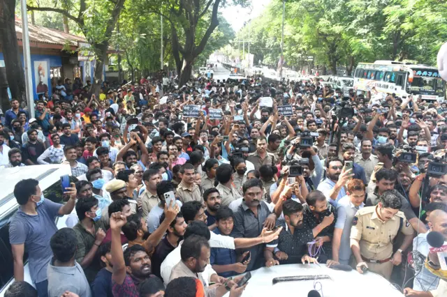 గ్రూప్-1 మెయిన్స్ పరీక్షలు 