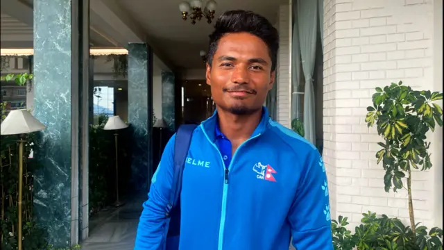 नेपाली क्रिकेट टोलीका कप्तान रोहित पौडेल।