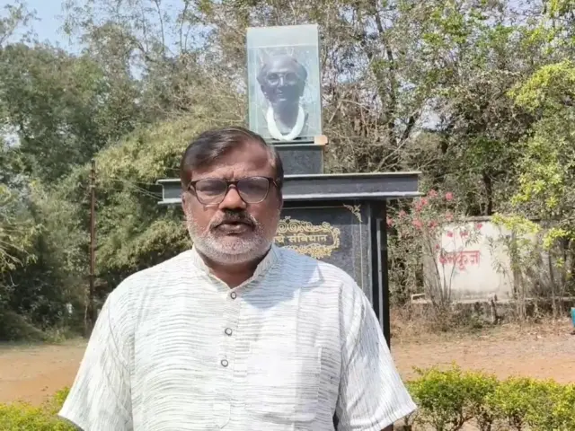 संतोष ठाकूर,सामाजिक कार्यकर्ते