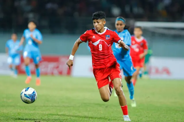 सावित्रा भण्डारी 