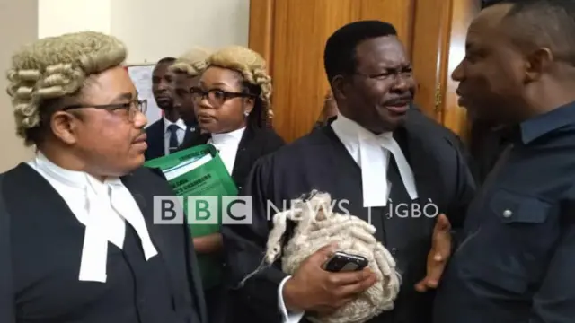 Nnamdi Kanu court case: Lee ihe ekpebiri n'ụlọikpe maka ikpe Nnamdi Kanu n'Abuja taa