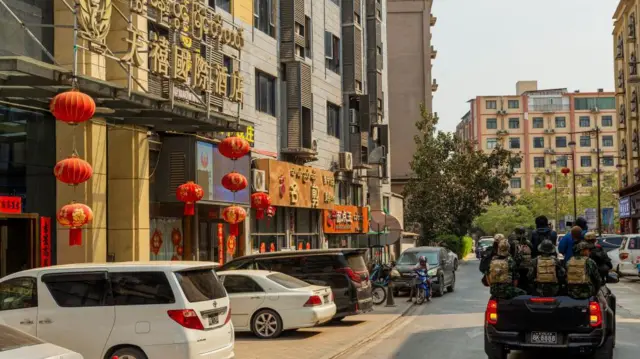 ရွှေကုက္ကို တစ်နေရာ၊ ဖေဖေါ်ဝါရီ ၂၀၂၅။