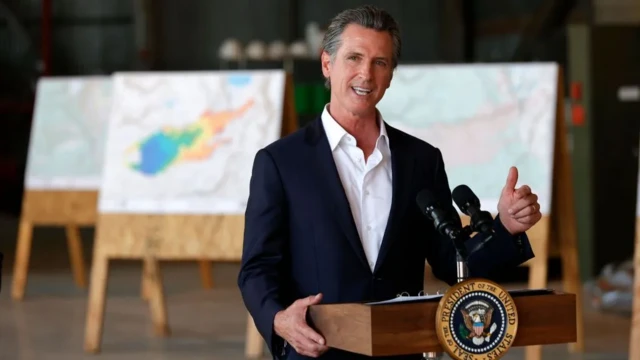 Thống đốc California Gavin Newsom 