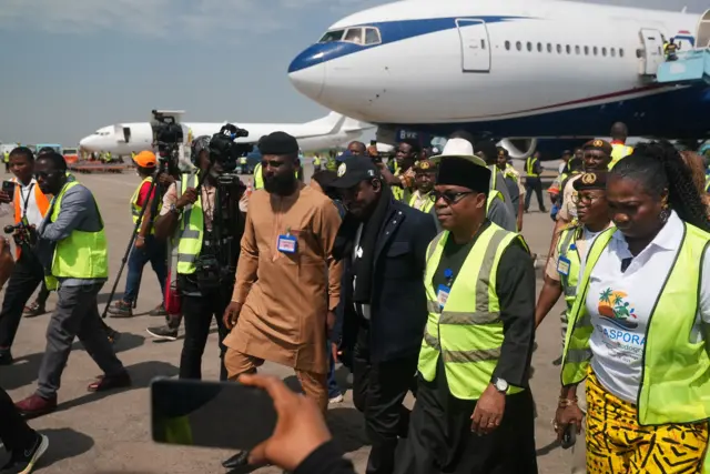 Nigerians arriving from South Africa