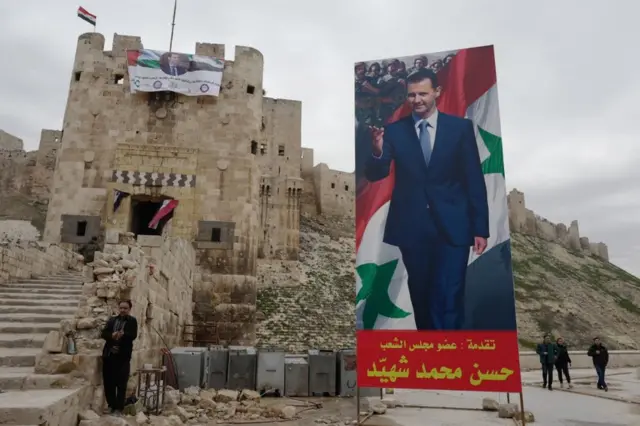 Bowen mengatakan: "Benteng Aleppo secara ganjil terasa melampaui zaman. Sejak abad ke 10 sudah ada perbentengan di sini. Dan tetap kokoh."