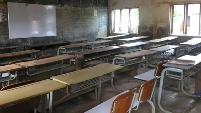 Ụlọakwụkwọ Trans Ekulu Girls