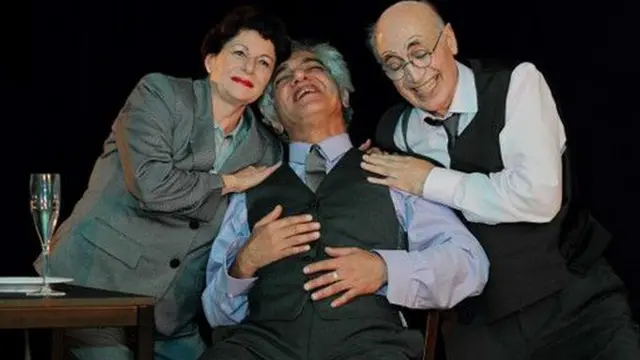 اجرا در لندن ۱۳۹۴