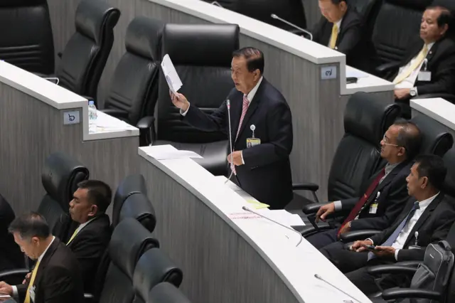 วันนอร์