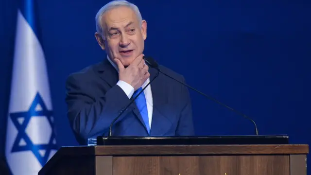 ఇజ్రాయెల్‌లో సంకీర్ణ ప్రభుత్వం అధికారంలోకి వచ్చింది.