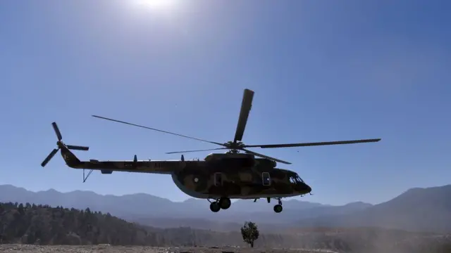 پاک افغان سرحد، باڑ