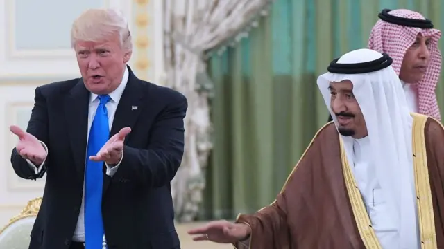 डोनल्ड ट्रंप