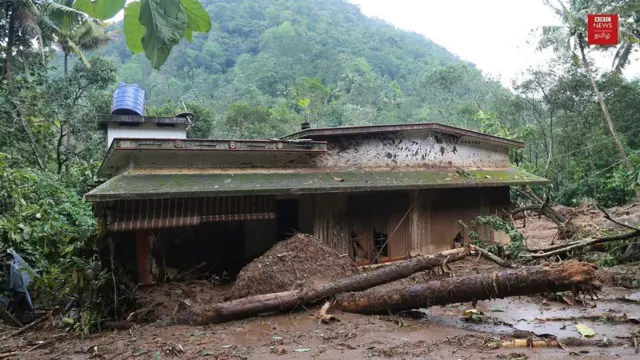 கேரள பெருமழை (புகைப்படத் தொகுப்பு)