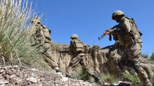 پاکستانی فوج