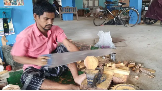 బొబ్బిలి వీణ