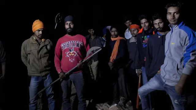 ఒక వర్గం వారిని లక్ష్యంగా చేసుకుని దాడులు చేస్తున్నారని ఆరోపణలు వినిపిస్తున్నాయి.