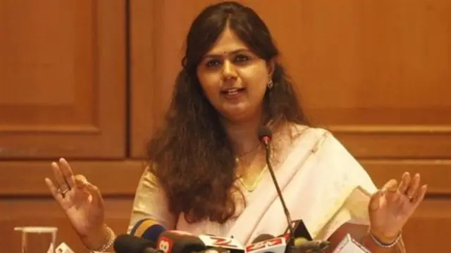 पंकजा मुंडे, भाजप, भगवानगड