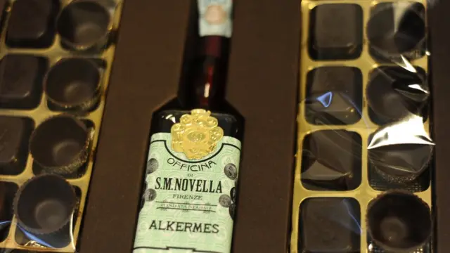 દારૂની બોટલની તસવીર