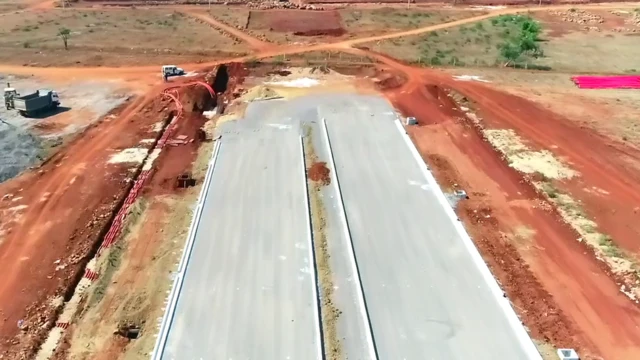 అమరావతిలో రహదారి నిర్మాణం