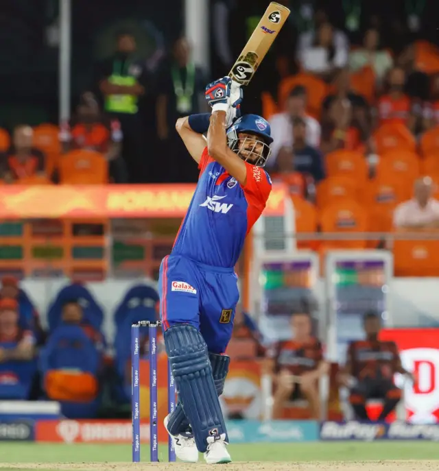 अक्षर पटेल