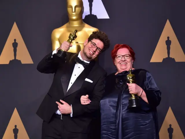 Kristof Deak ve Anna Udvardy