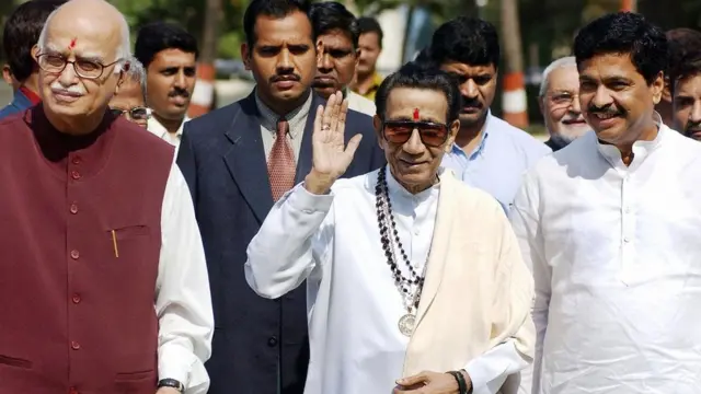 बाल ठाकरे, लालकृष्ण आडवानी और प्रमोद महाजन