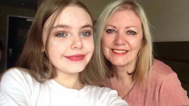 Джанет Шеррет и Кайла