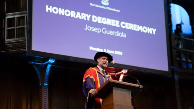 Pep Gvardiola na Univerzittu u Mančesteru