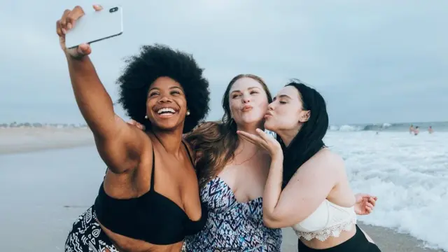 सोशल मीडिया