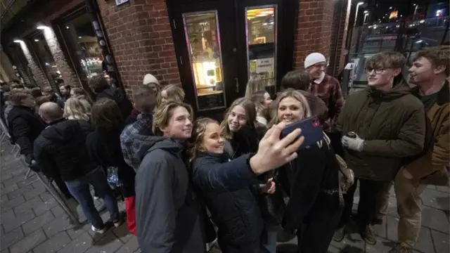 หนุ่มสาวสวีเดน