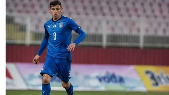 Arsenal wametujma ujumbe wa lkumuangalia Cagliari Nicolo Barella