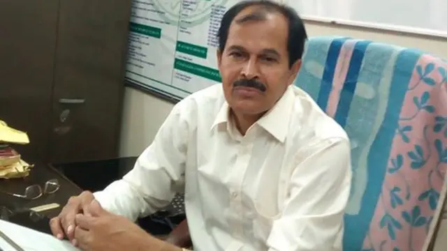 अलीगढ़ मुस्लिम विश्वविद्यालय में संस्कृत विभाग के चेयरमैन प्रोफ़ेसर मोहम्मद शरीफ़