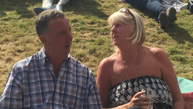 Джеймс и Люси очень разочарованы поражением Энди Маррея